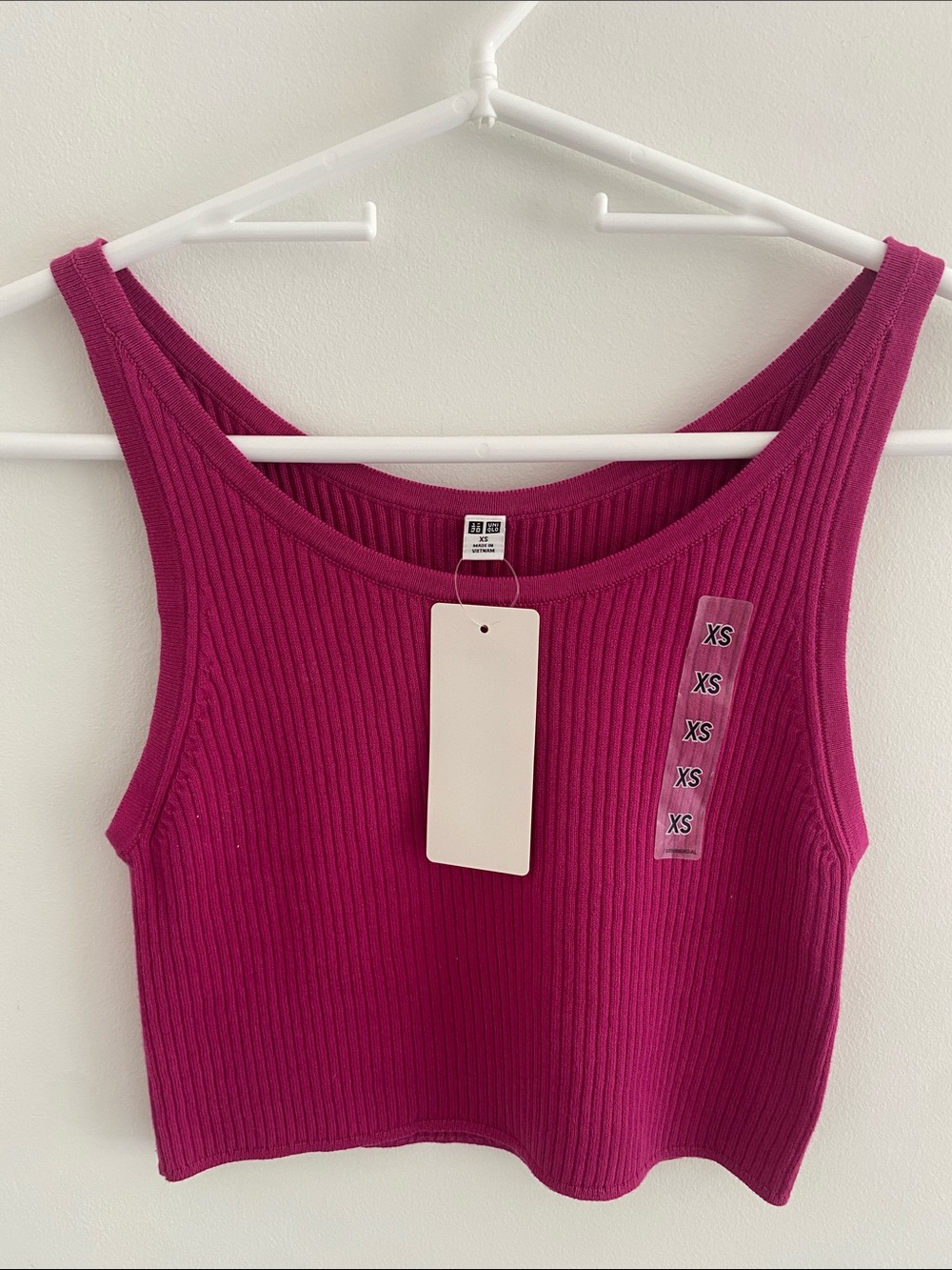 Uniqlo UV Protection Sleeveless Cropped Sweater Cotton Ribbed Magenta Pink XS